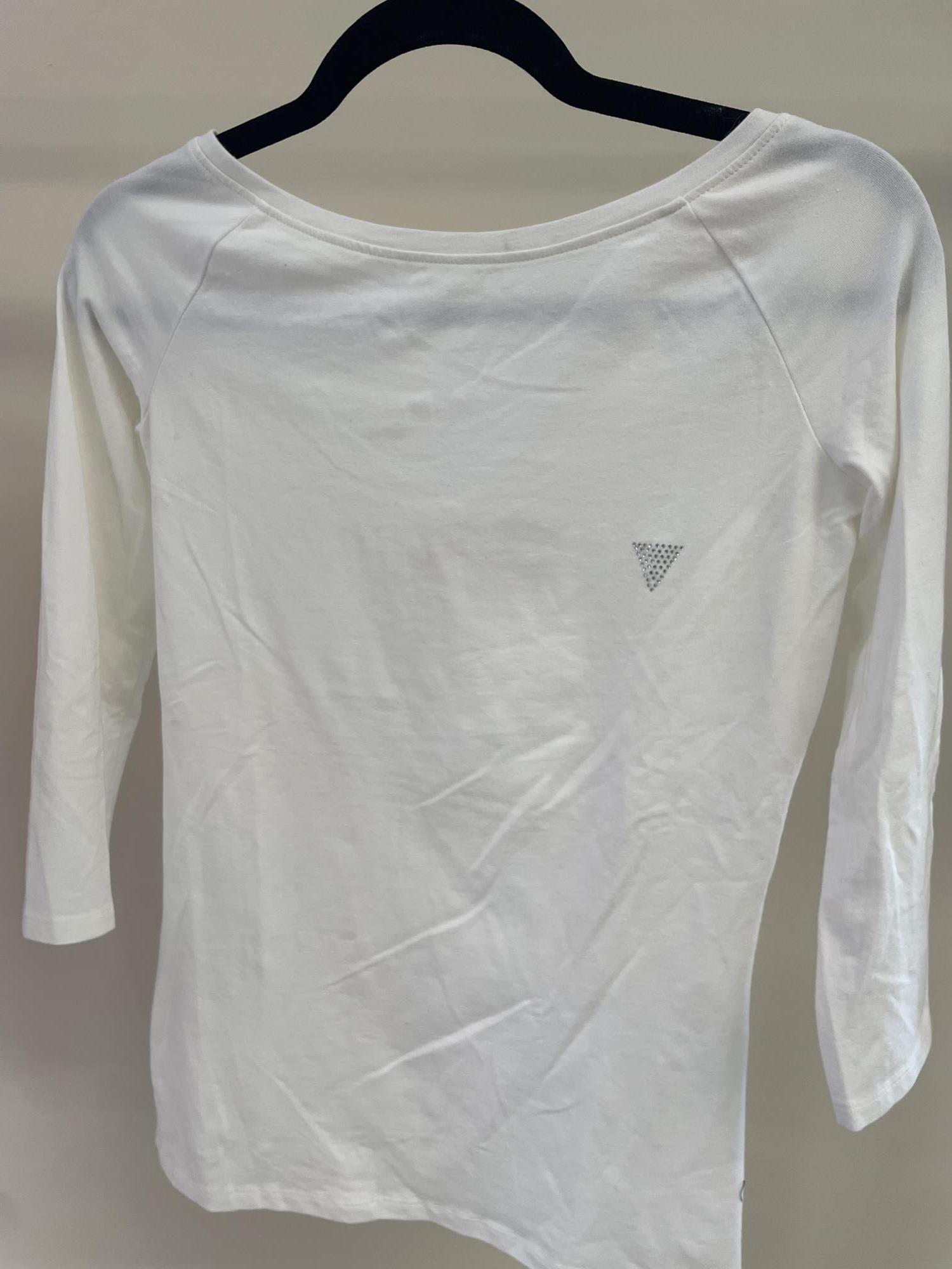 maglia bianca manica 3/4 tg. S Guess