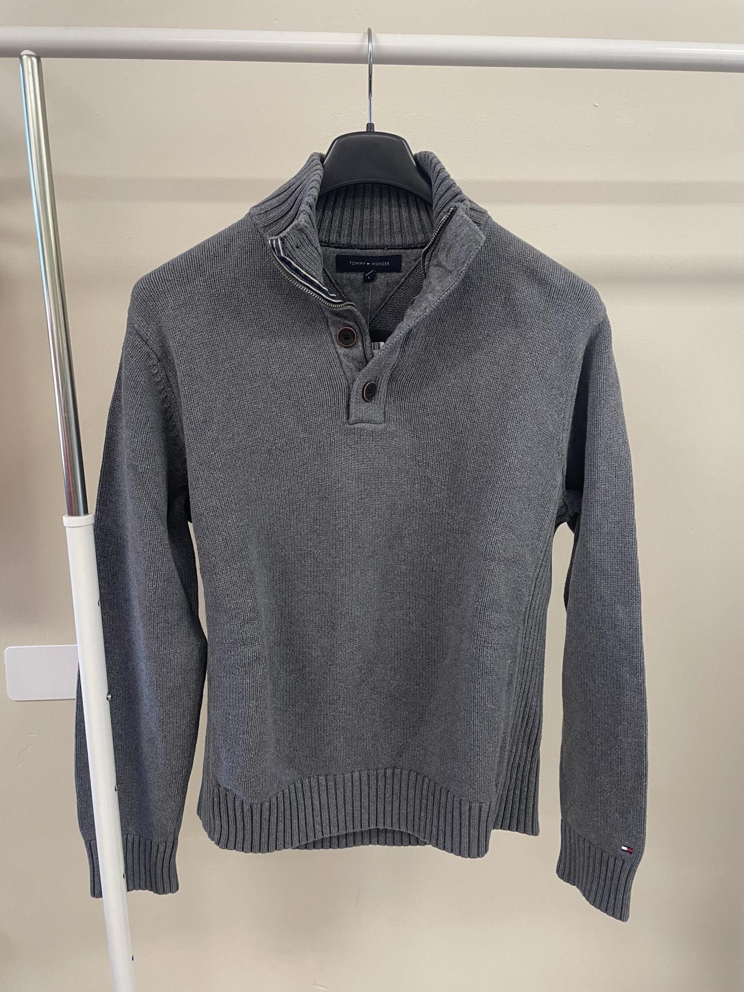 maglioncino U. grigio con bottoni tg. L tommy hilfiger