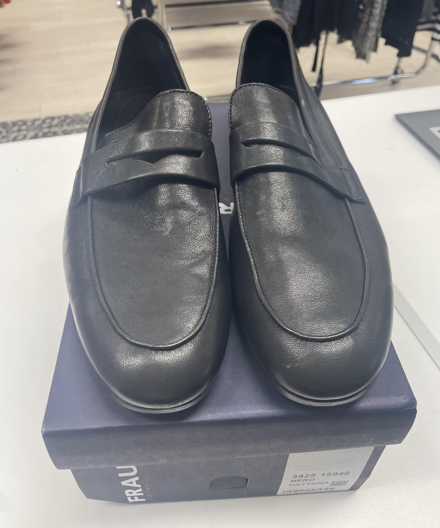 mocassini U.neri in pelle nr. 45 Frau nuove