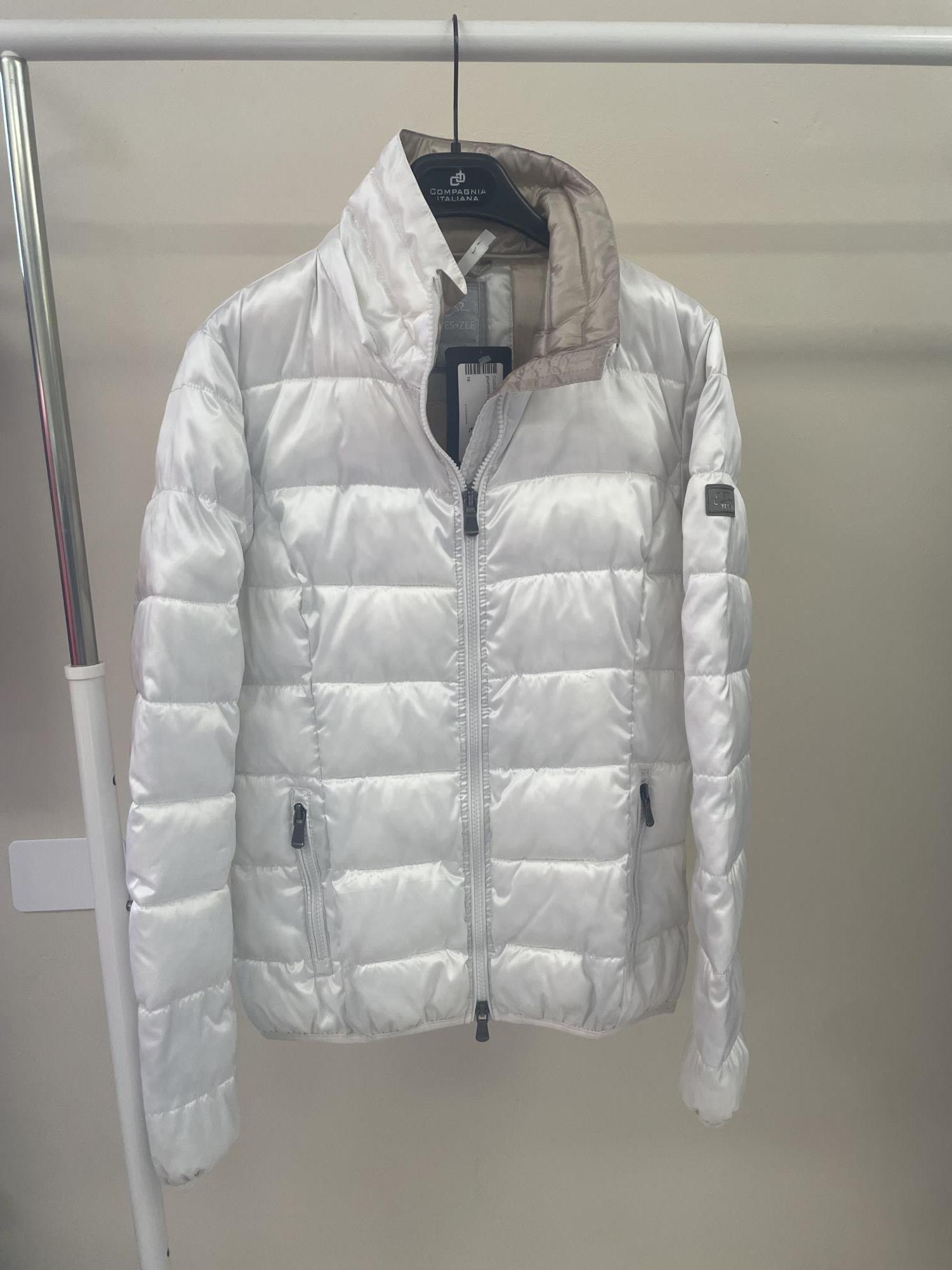 piumino bianco tg. M Yes Zee