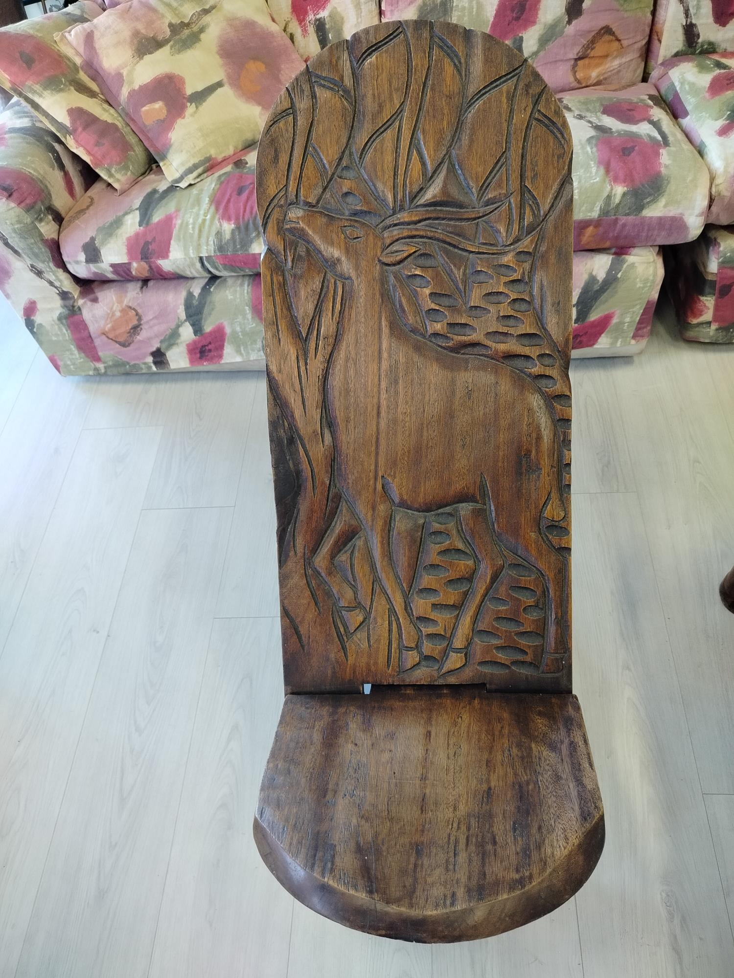Sedia etnica legno in 2 pezzi schienale cervo