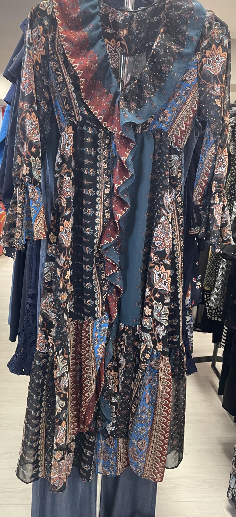 abito multicolor con fiorellini con maniche lunghe in voile tg. S Zara
