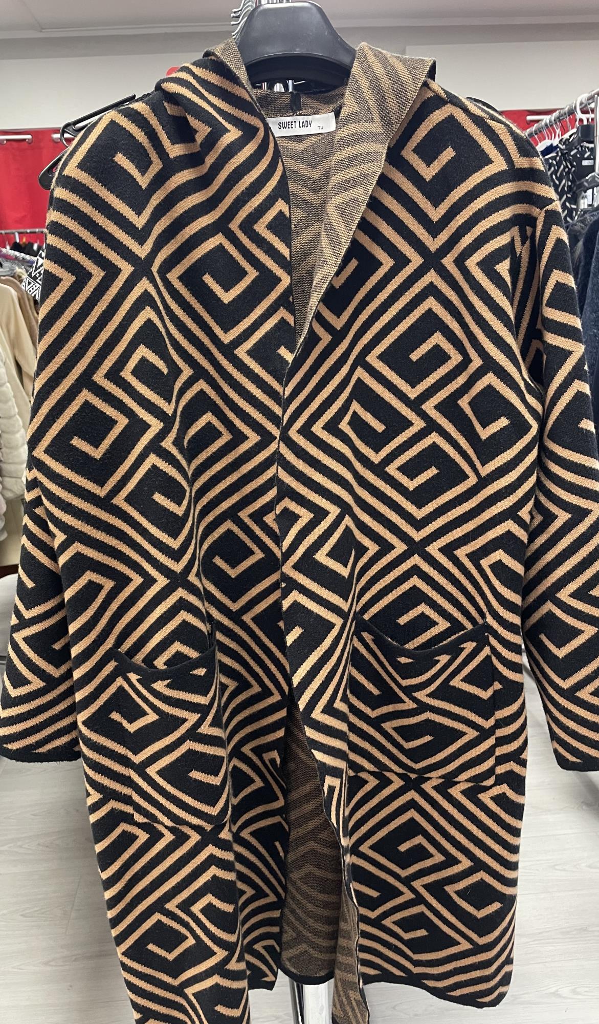 cardigan aperto nero con inserti geometrici neri con cappuccio tg. Unica Sweet Lady