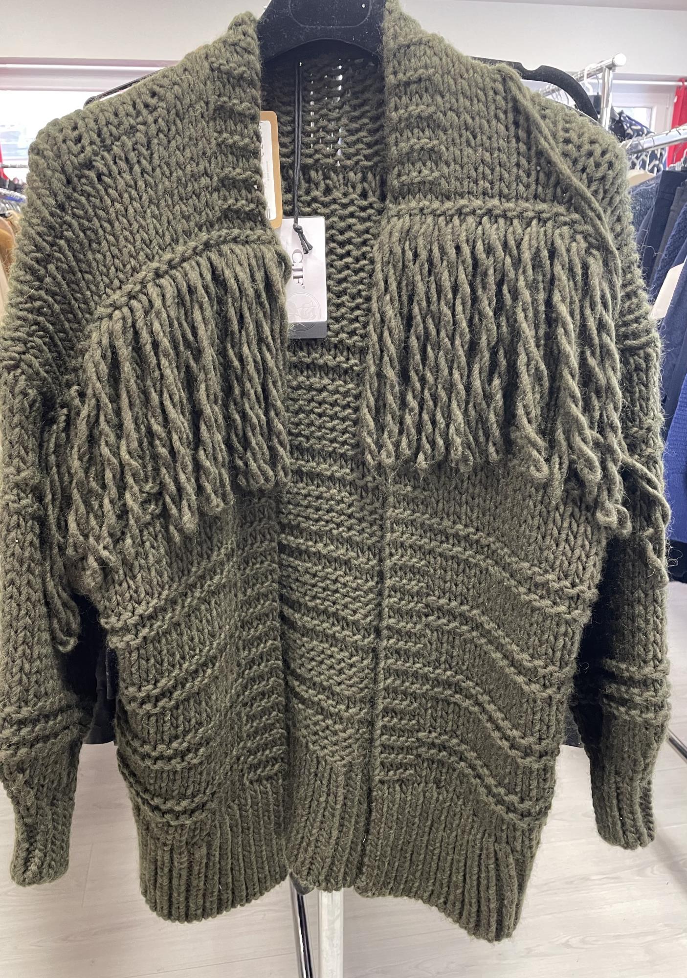 cardigan aperto verdone con frangette tg.unica CIF nuovo con cartellino