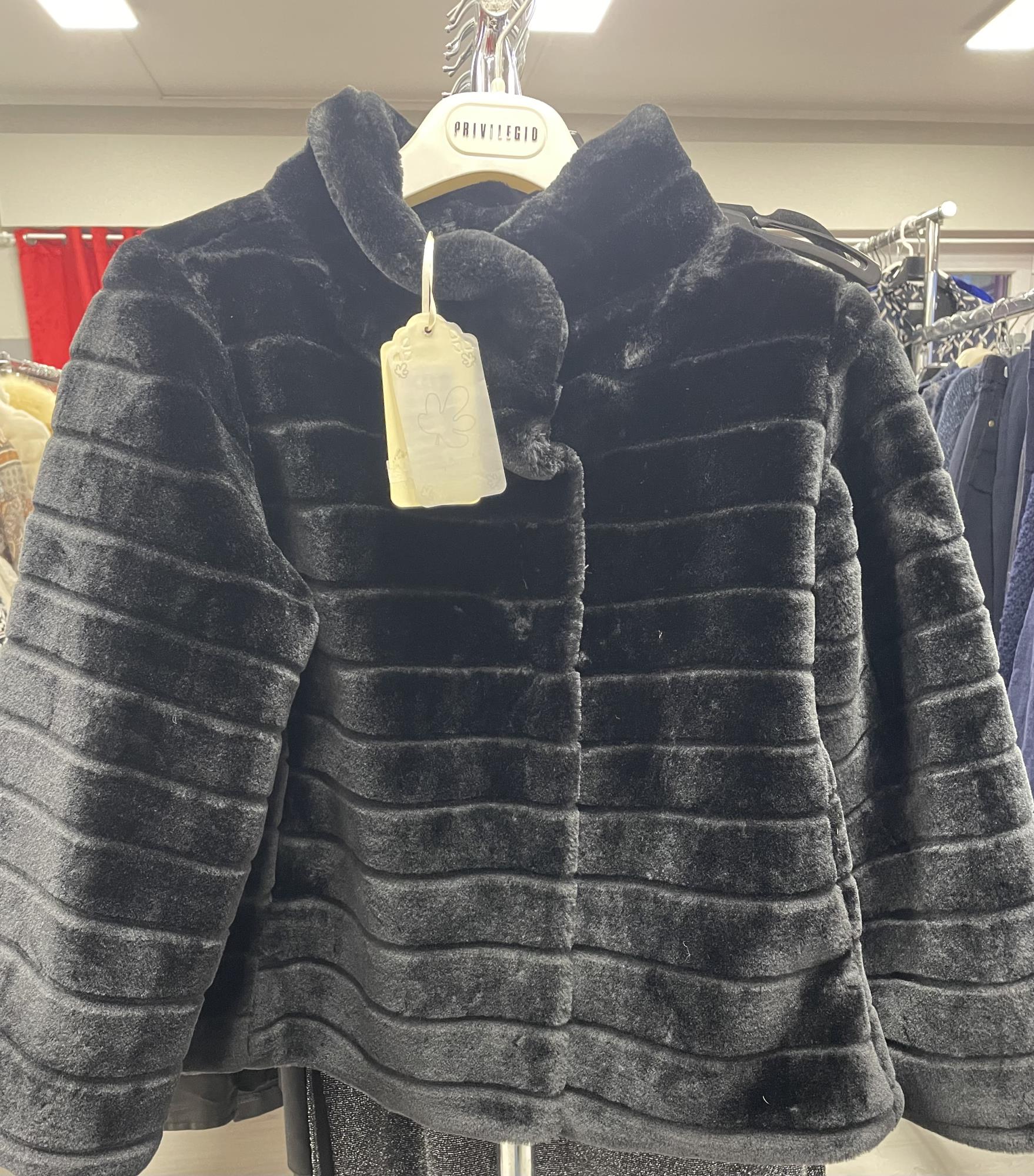 ecopelliccia nera rigata tg. S PDK