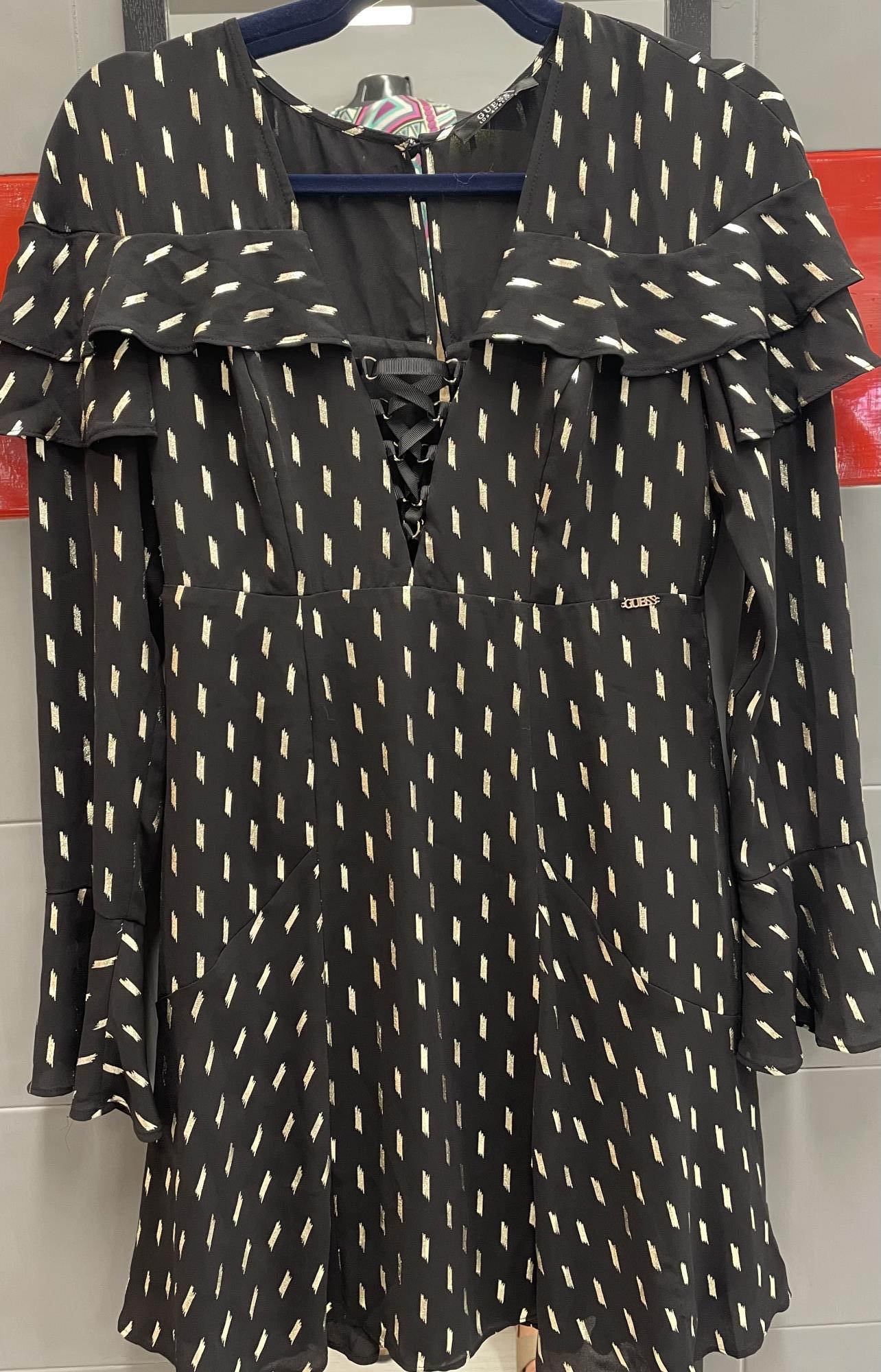 mini abito nero con inserti dorati manica lunga tg. S Guess