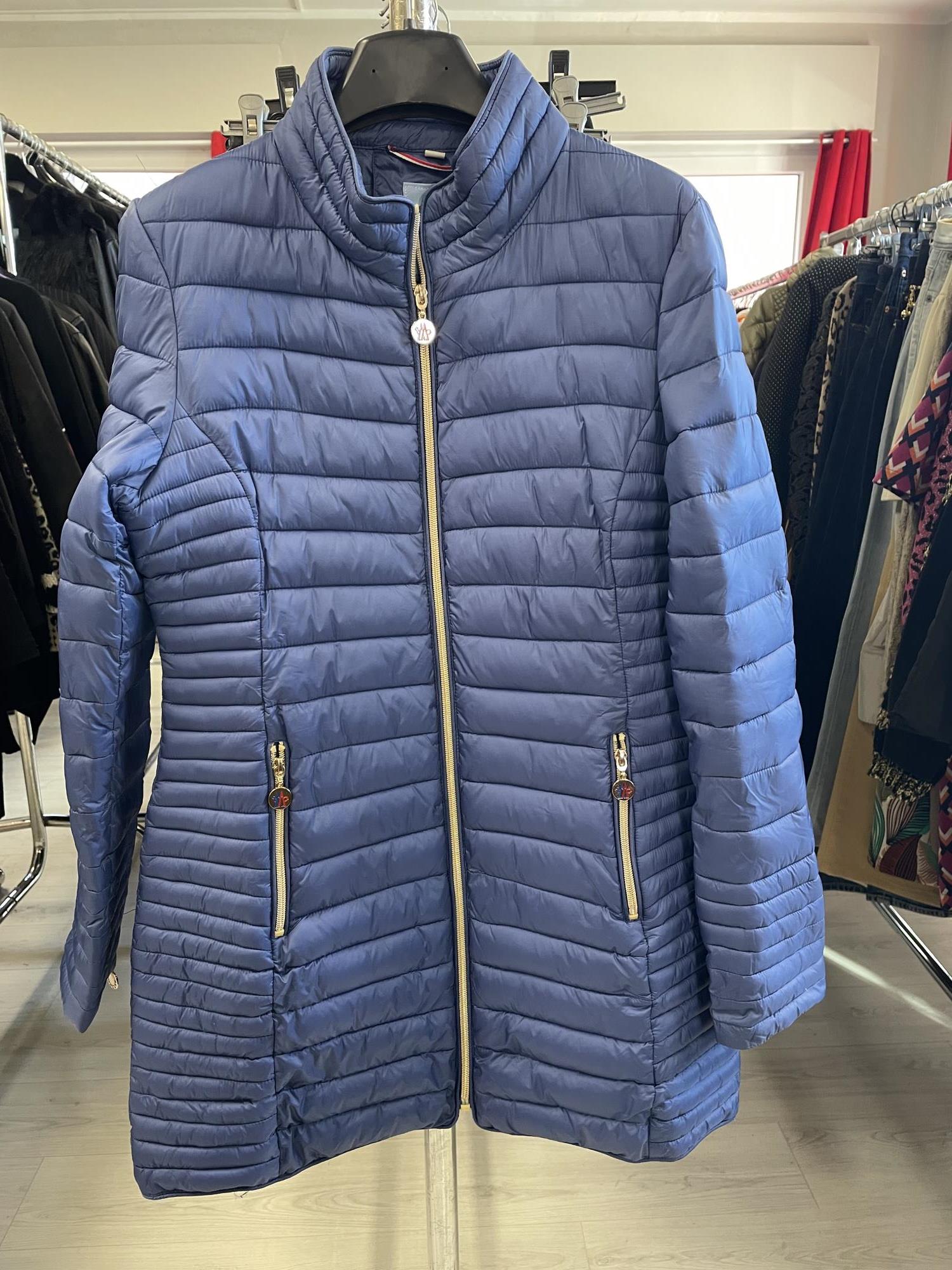 piumino azzurro 3/4 senza cappuccio con cerniere dorate tg. M Moncler