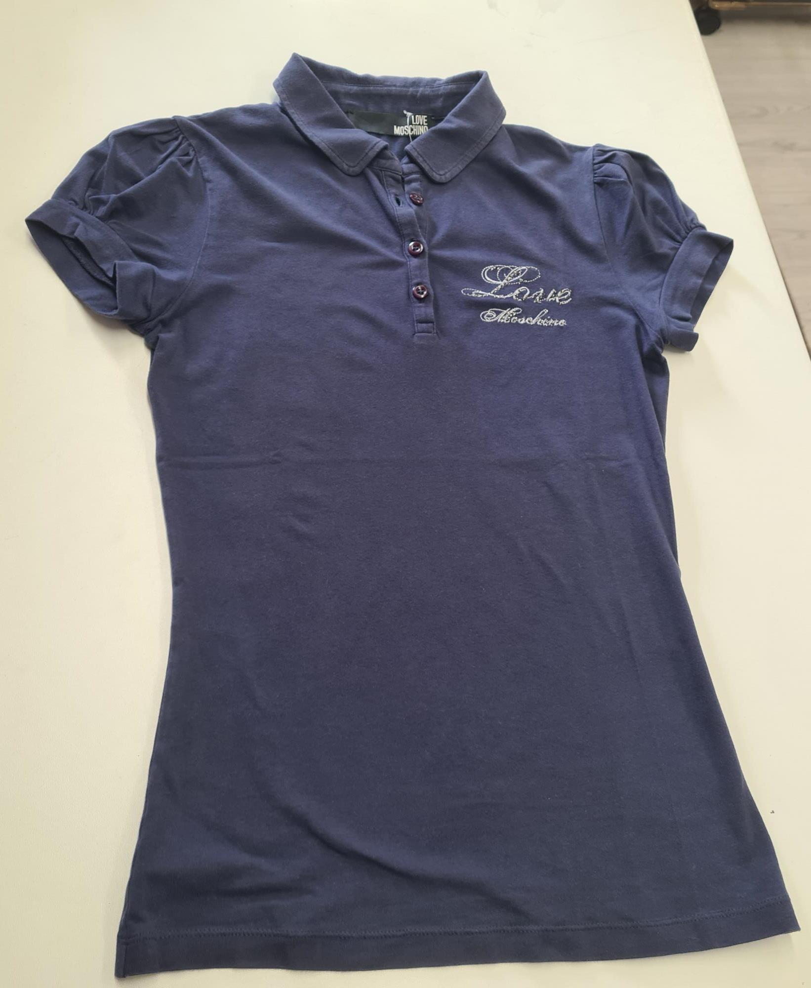 t-shirt blu con scritta Love Moschino tg. S