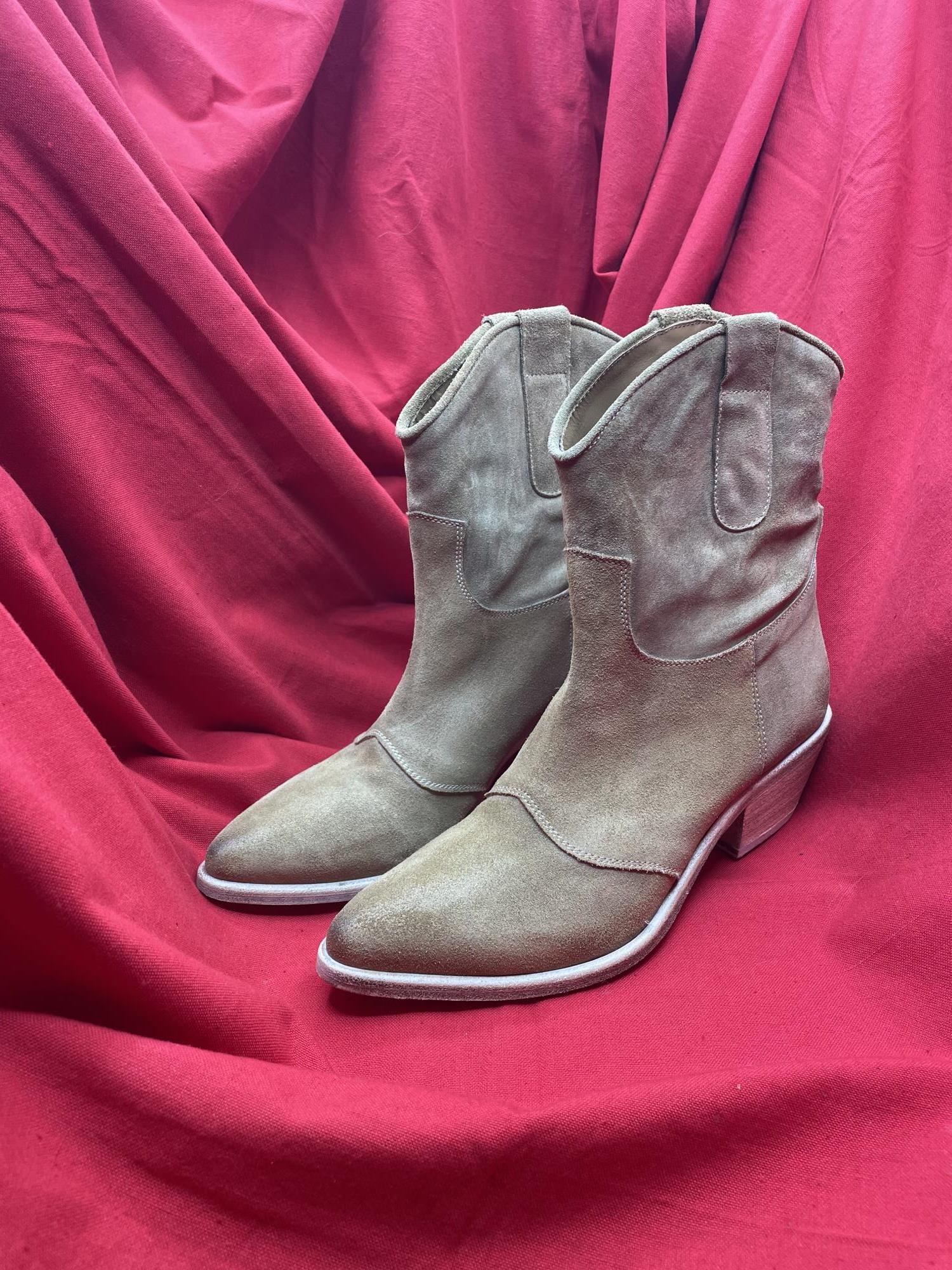 texani beige scamosciati nr. 39 Cardiff