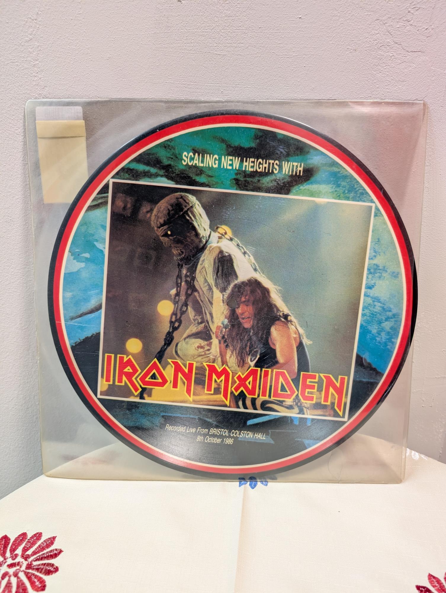 Vinile Scaling new heights with Iron Maiden