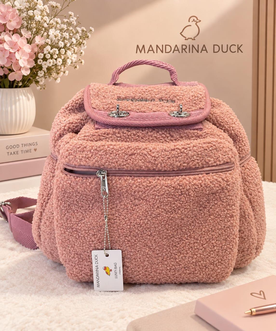 zainetto rosa peloso Mandarina Duck